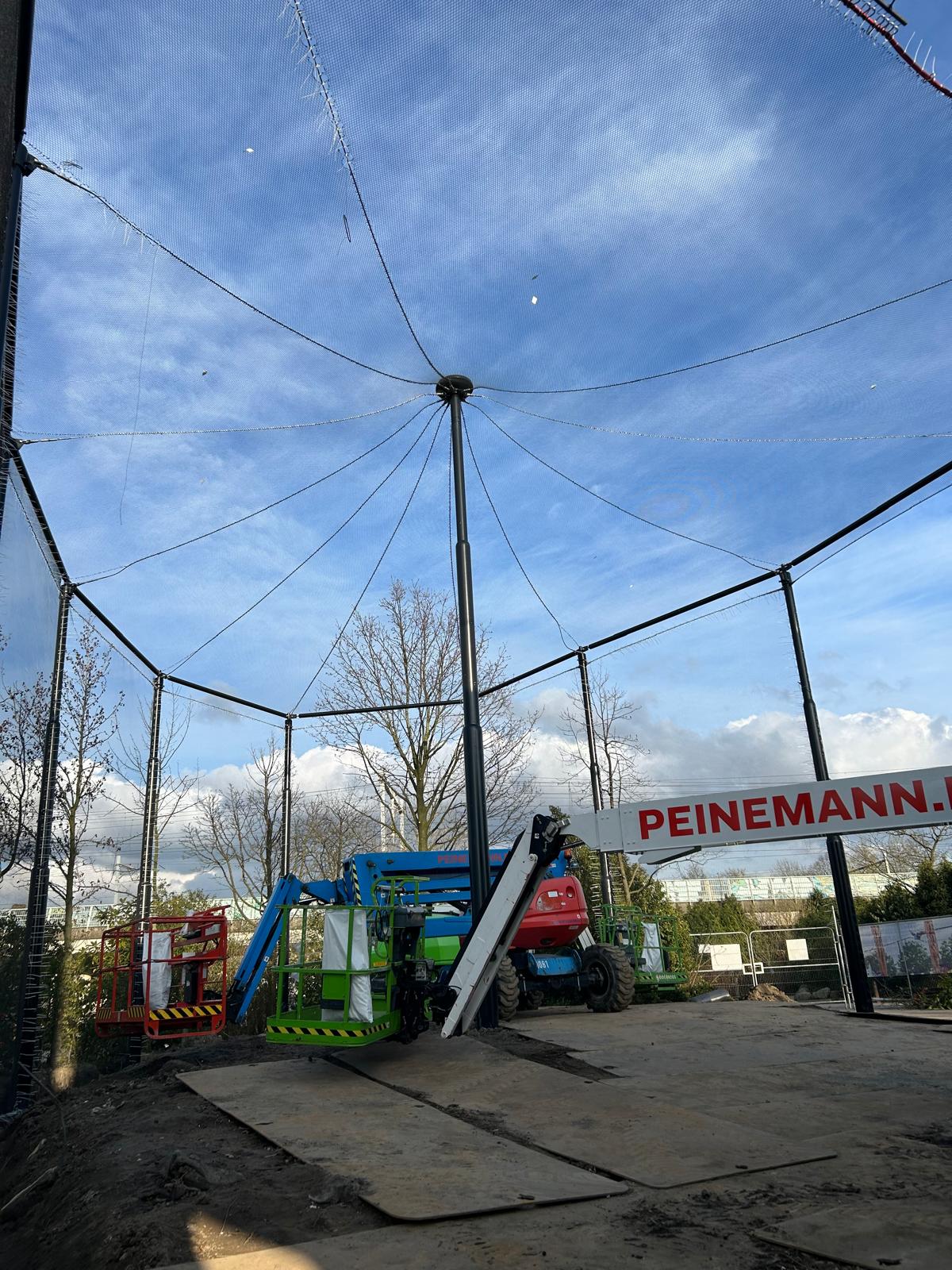 Project image 8 of Rotterdam Blijdorp Zoo β Macaws, Ibises & Birds of Prey